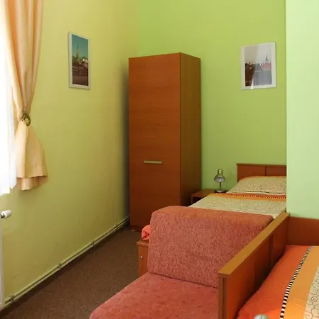 Ceska Koruna بيت ضيافة Čáslav